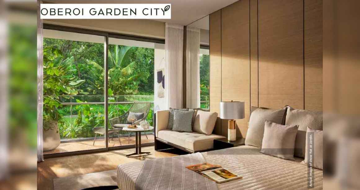 Oberoi-Garden-City-Gallery-Bedroom-2