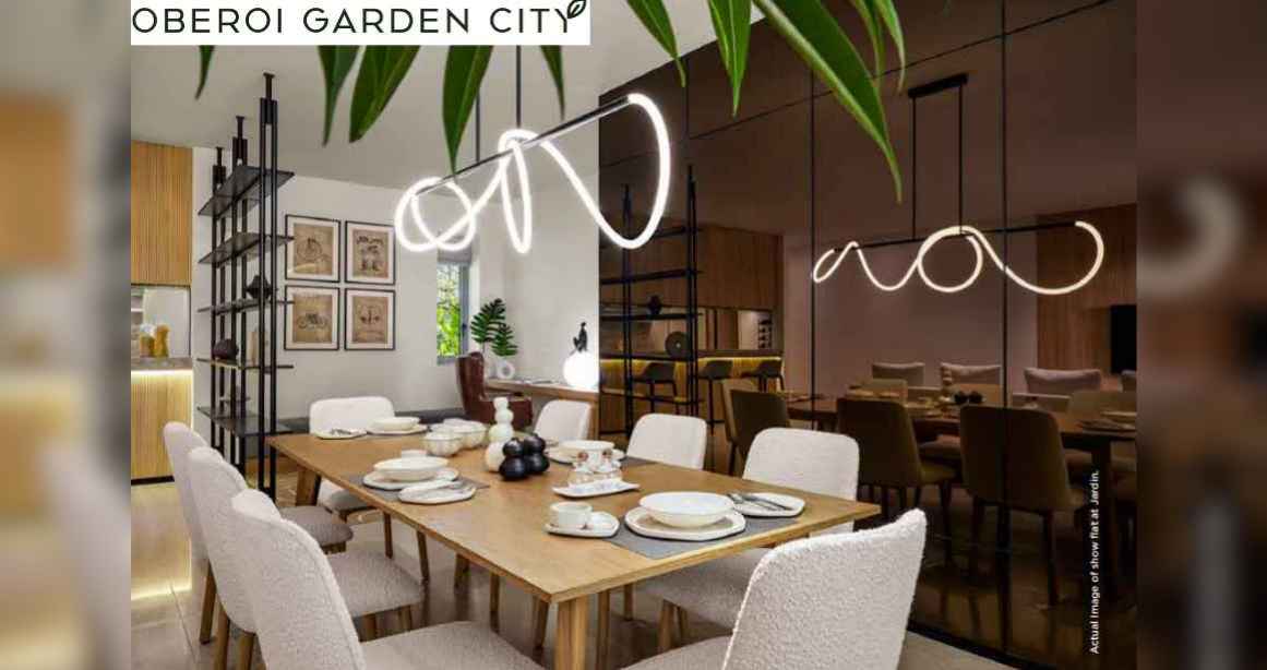 Oberoi-Garden-City-Gallery-Dinning-Area