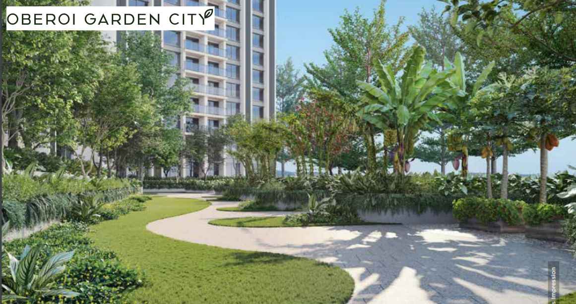 Oberoi-Garden-City-Garden-Walking-Area